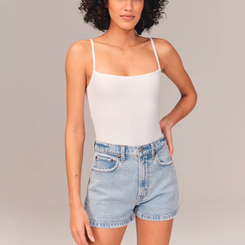 Abercrombie mom shorts
